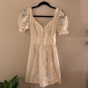 NOT FOR SALE 70s Vintage white lace dress